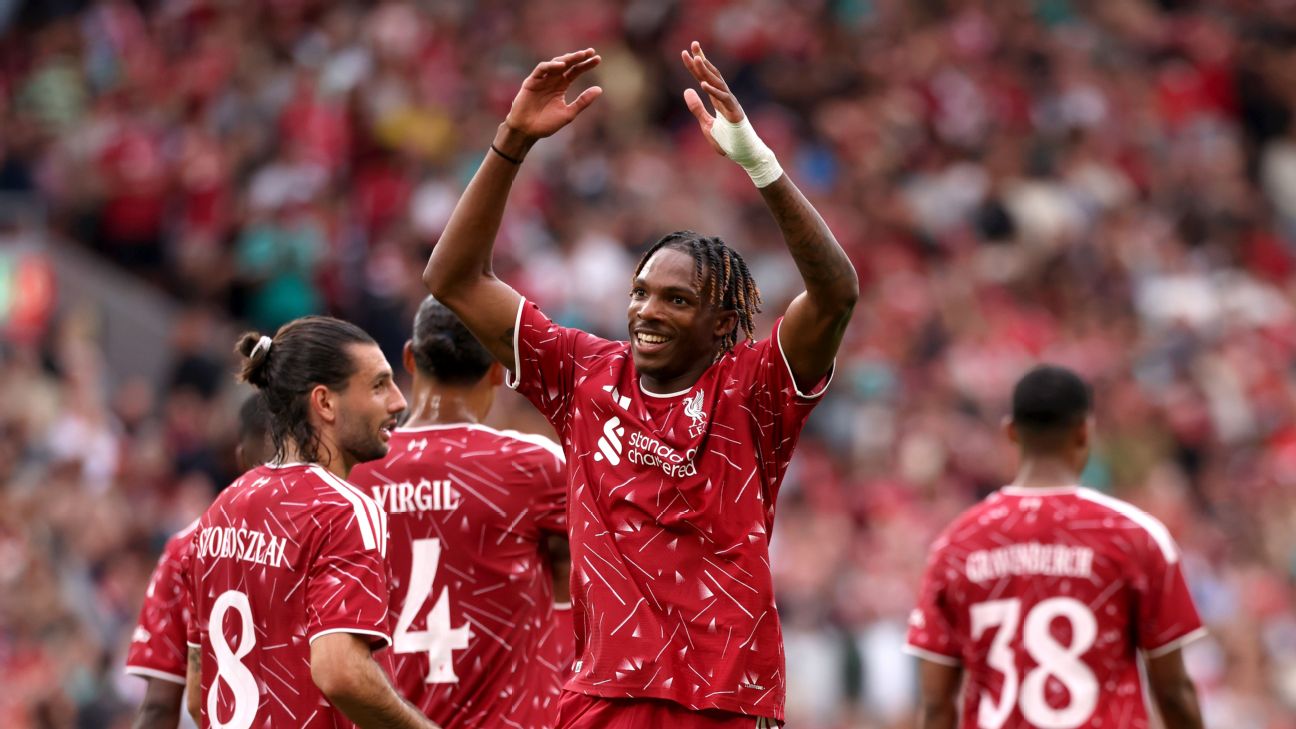 范迪克赞新援首秀亮眼 坦言红军中卫组合仍需时间磨合